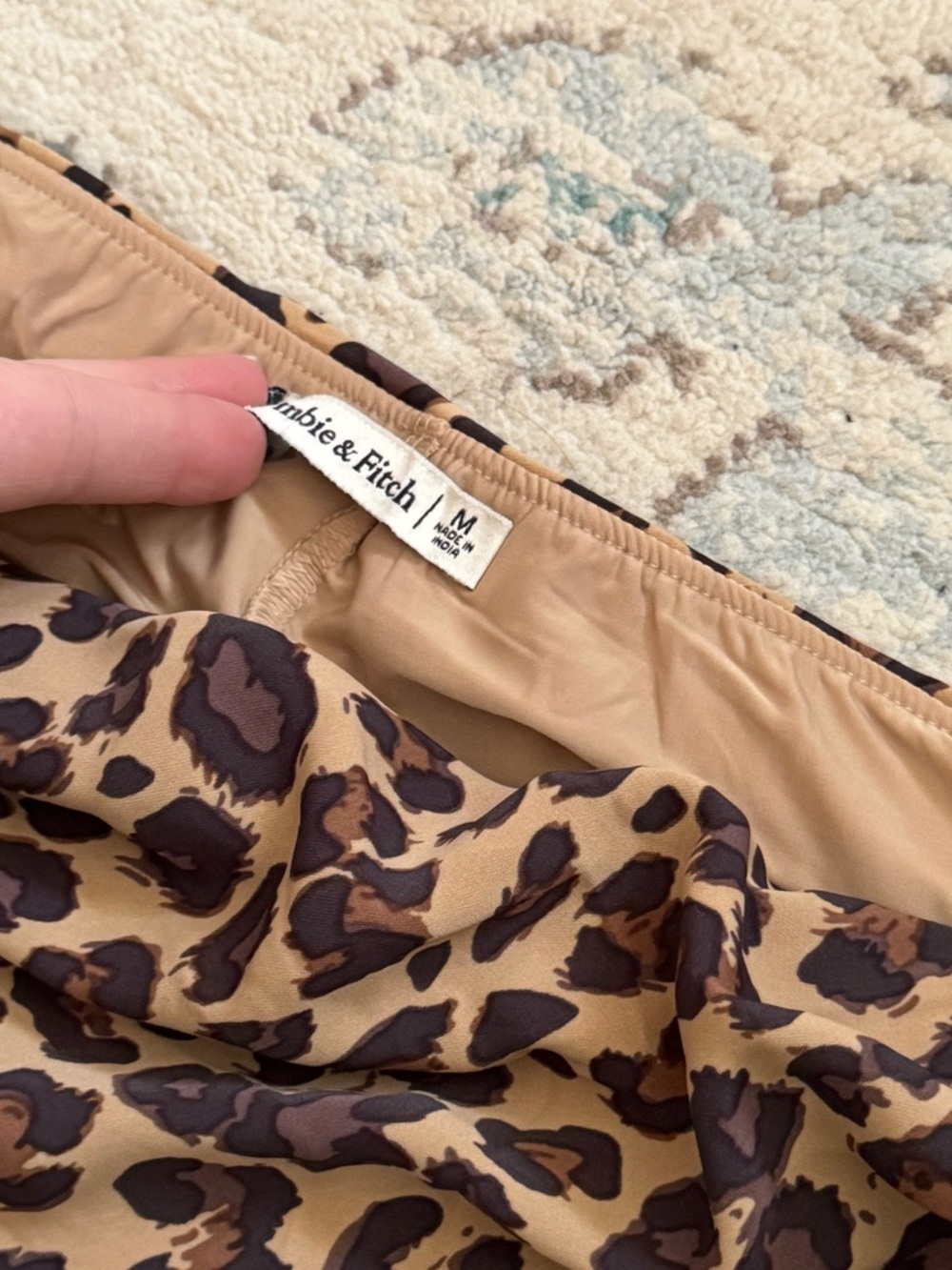 Women’s Abercrombie & Fitch Leopard Skort - Picture 4 of 4